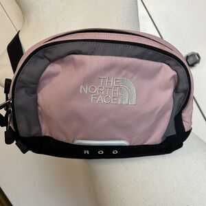 The North Face ROO Waist Fanny Pack Cross Body Sling Bag Pink Hiking